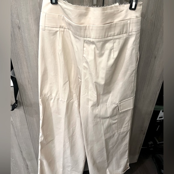 Zara Beige/tan wide leg cargo pants. High waist - Picture 2 of 6